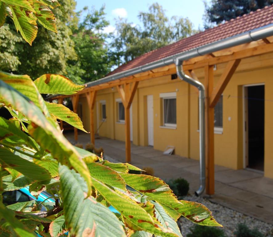 Belvarosi Rezidencia Pápa Exteriér fotografie